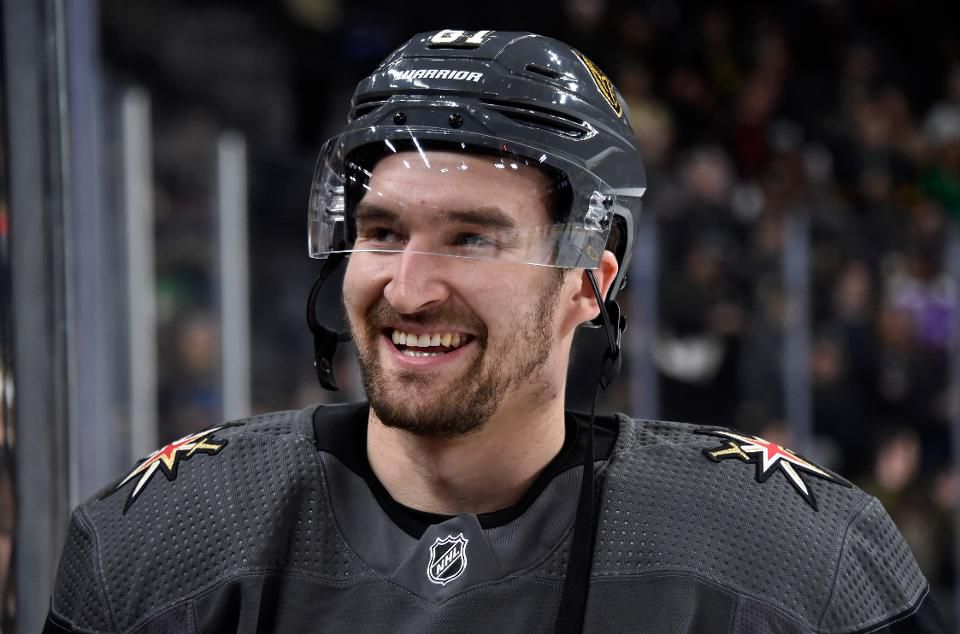 Mark Stone gets a hat trick with the Vegas Golden Knights